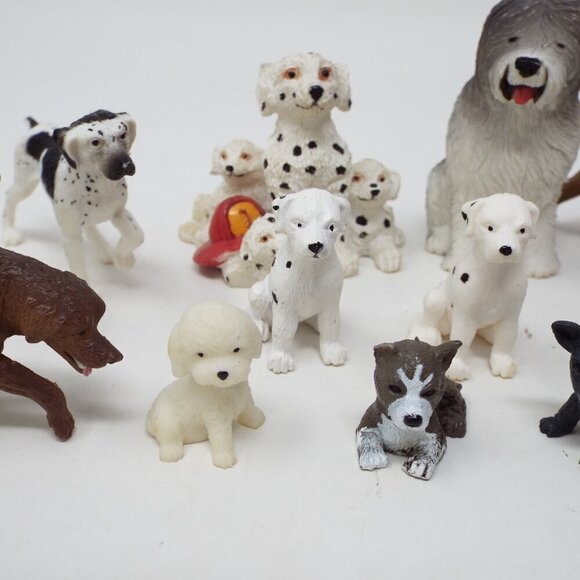 15 Pcs Misc Small Dog Lot # 215 - Picture 4 of 5
